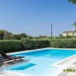 Casa Elena Al Mare Con Piscina 別荘 *