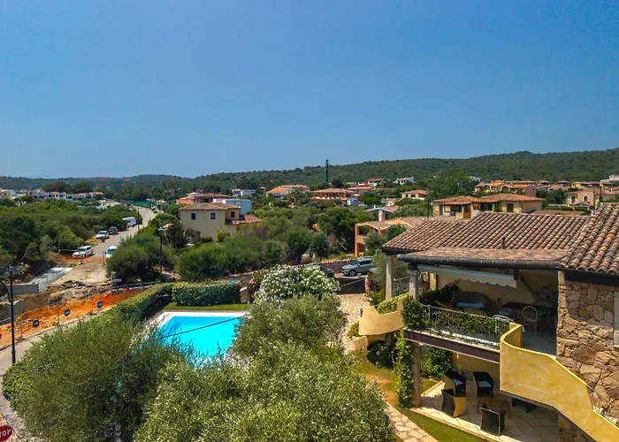 Casa Elena Al Mare Con Piscina * Olbia