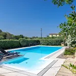 Casa Elena Al Mare Con Piscina *