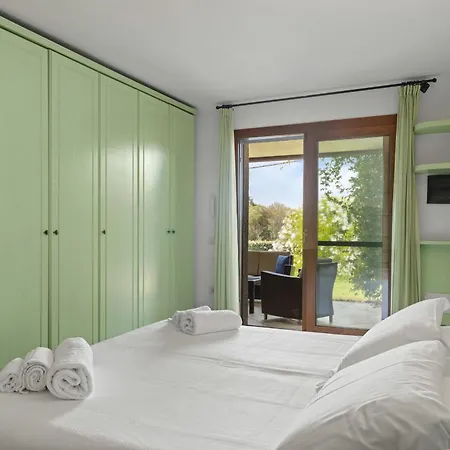 Tatil Evi Casa Elena Al Mare Con Piscina Olbia